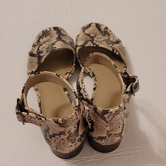 BRAND NEW CLARKS ELISA DEBRA WOMEN'S BLOCK HEEL SANDALS - Picture 13 of 14